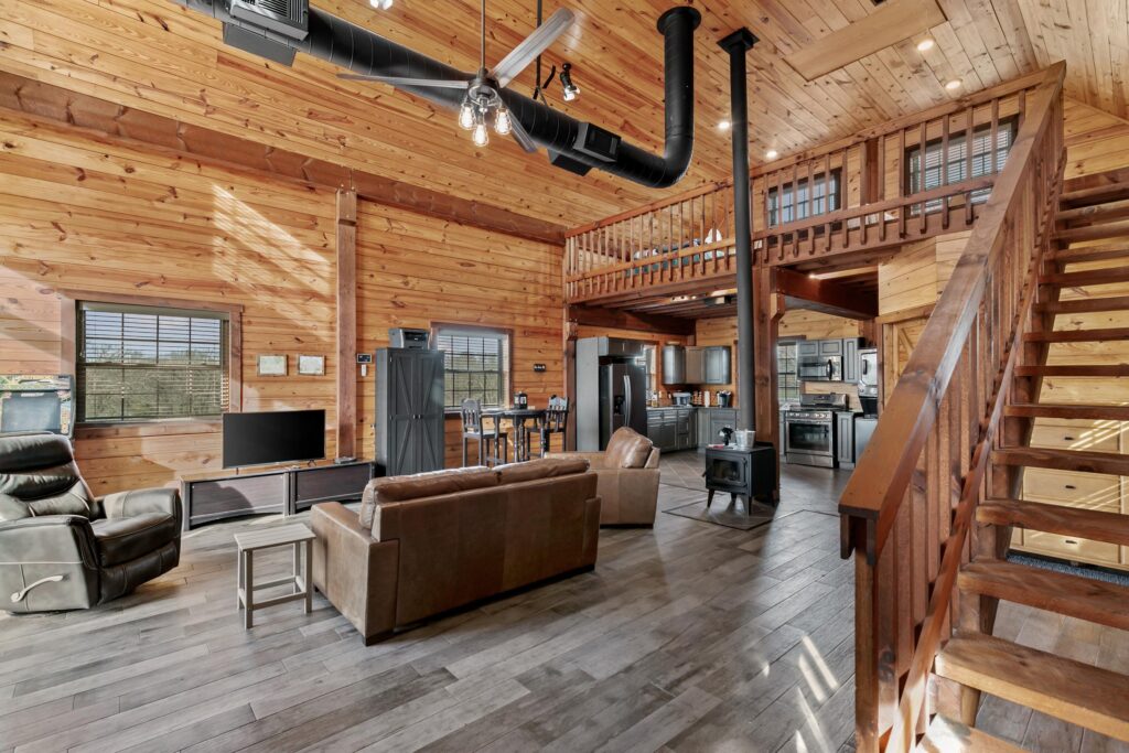 18NorthGuestCabinpp1w17wnxq