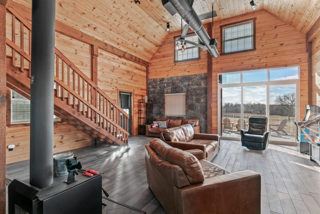 20NorthGuestCabinyki2ylwgl